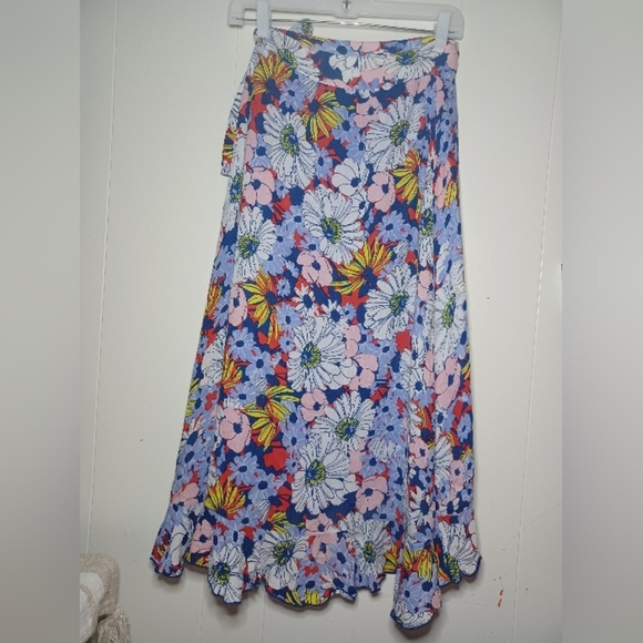 Anthropologie Asymmetrical Red and Yellow Pencil Skirt Resort Wear - Picture 2 of 16